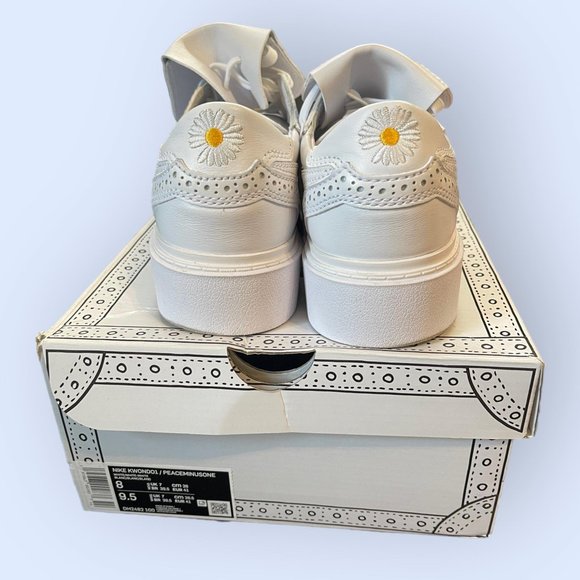 Nike Kwondo 1 main image 5